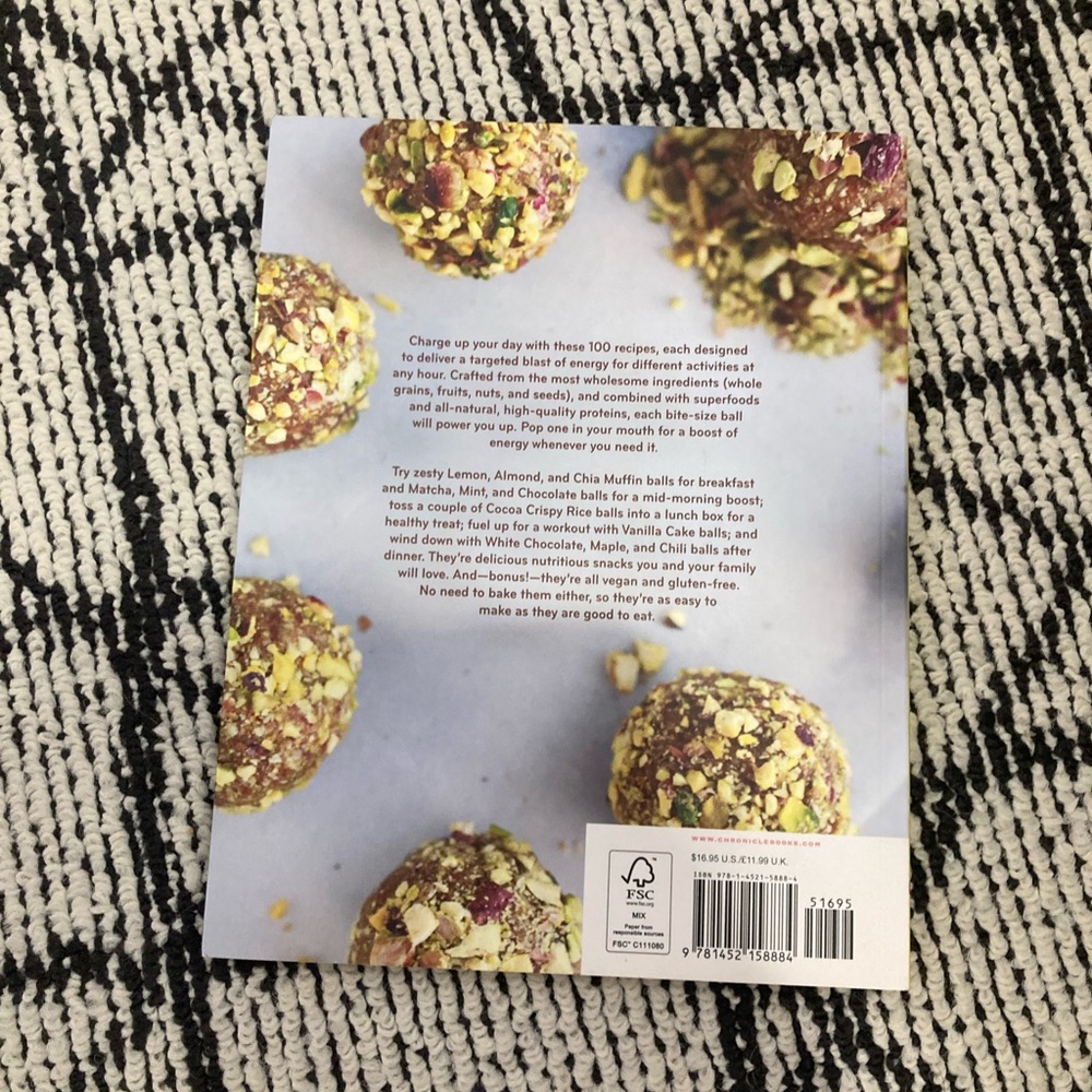 Recipe book of ENERGY BALLS. by Cristal Sczebel - Picture 2 of 6